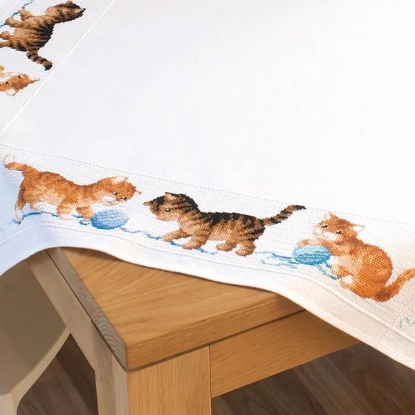 PN-0145097 Набір для вишивання (скатертина) Vervaco,Aida tablecloth kit playful kittens, Грайливі кіт 1070603 фото