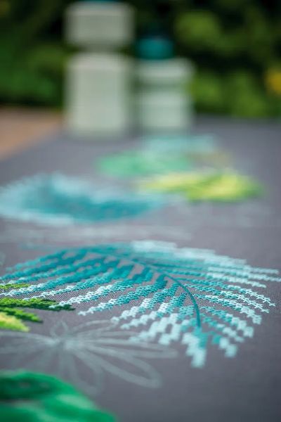 PN-0187170 Набір для вишивання хрестом (доріжка на стіл) Vervaco Botanical leaves "Ботанічні листки" 1073748 фото