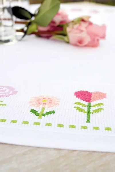 PN-0156419 Набір для вишивання хрестом (скатертина) Vervaco Pink Flowers "Рожеві квіти" 1060415 фото
