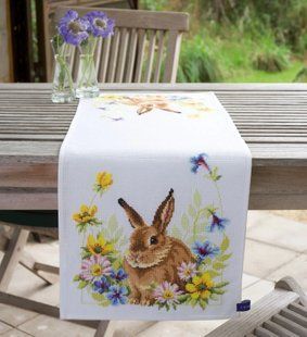 PN-0149065 Набір для вишивання хрестом (доріжка на стіл) Vervaco Hare in Flowers "Заєць та квіти" 1062785 фото