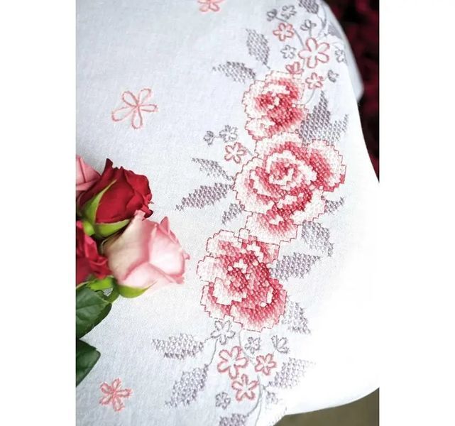 PN-0145973 Набір для вишивання хрестом (скатертина) Vervaco Pink Roses "Рожеві троянди" 1062757 фото