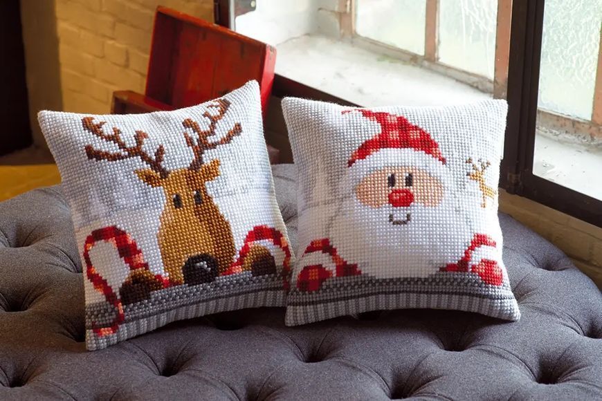 PN-0148061 Набір для вишивання хрестом (подушка) Vervaco Santa in a plaid hat "Санта в картатій шапці" 1068189 фото