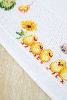 PN-0153825 Набір для вишивання хрестом (скатертина) Vervaco Chicks & Eggs "Курча та пасхальні яйця" 1064419 фото